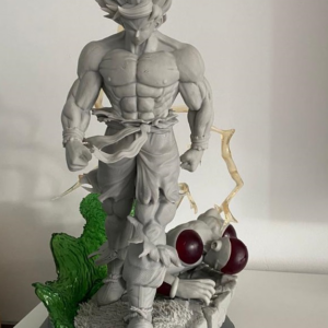 AE004585 Goku Derrotando a Frezzer -- Dragon Ball